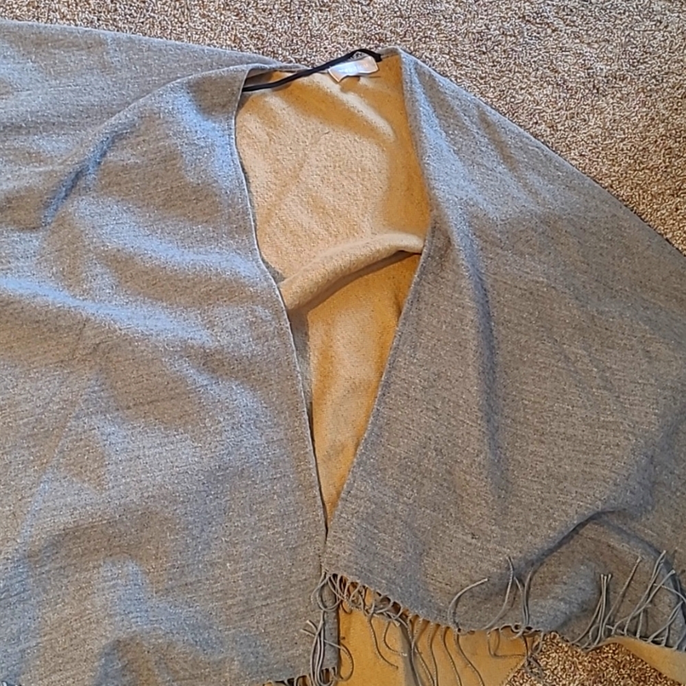 Nordstrom Gray shawl